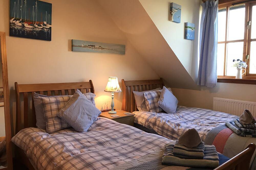 3 Bed Cottage - Stunning Views Over St Andrews in St Andrews, Fife region