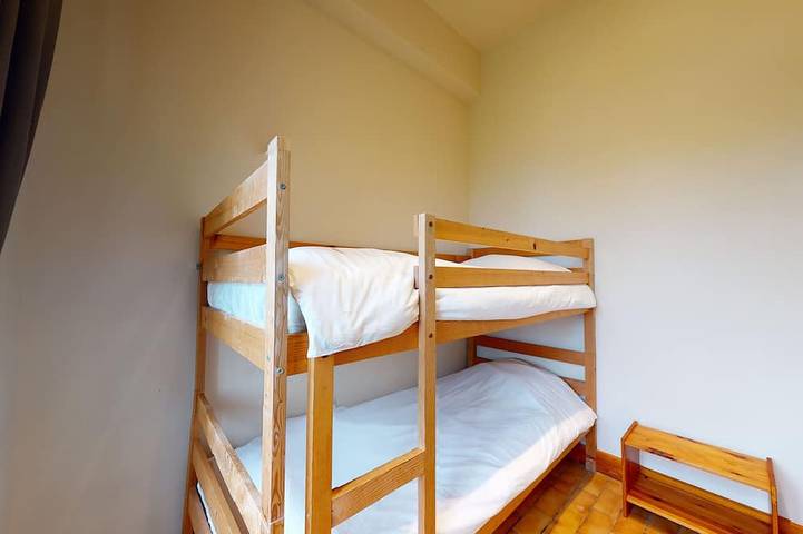 Location de vacances pour 7 personnes, avec piscine ainsi que sauna et jardin à Sainte-Foy-de-Longas - 3