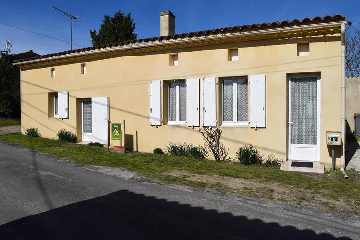 Location de vacances pour 5 personnes, avec jardin à Saint-Ciers-sur-Gironde