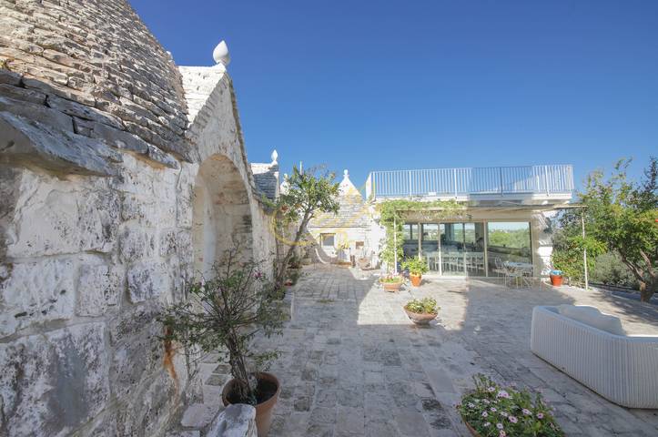 Location de vacances pour 8 personnes, avec jardin à Monopoli - 4