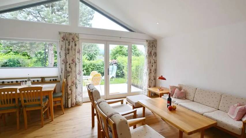 Ferienhaus für 4 Personen, mit Terrasse und Garten in Prien - 2