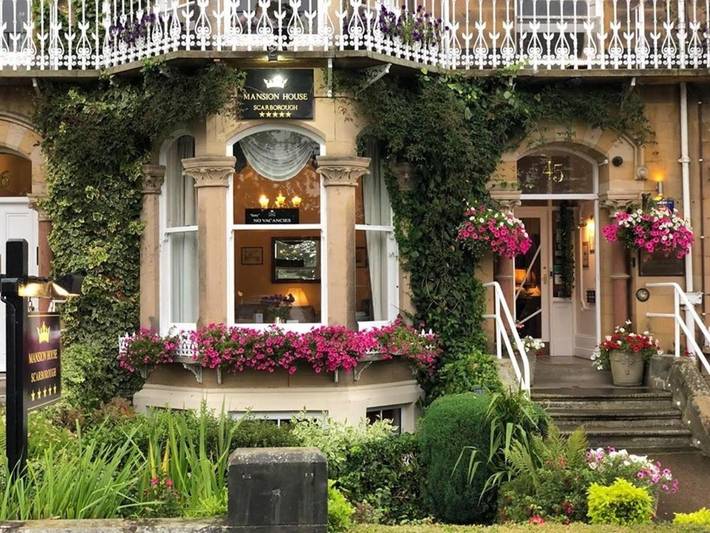 Bed and breakfast for 6 people, with view in Scarborough