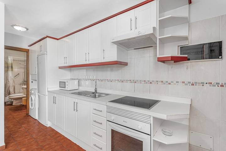 Appartement entier, Appartement de vacances 'Apto Veracruz' avec piscine partagée, terrasse privée et Wi-Fi in Playa de Troya, Adeje