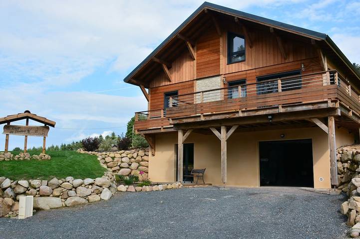 Gîte pour 8 personnes, avec jardin à Gerbépal - 2