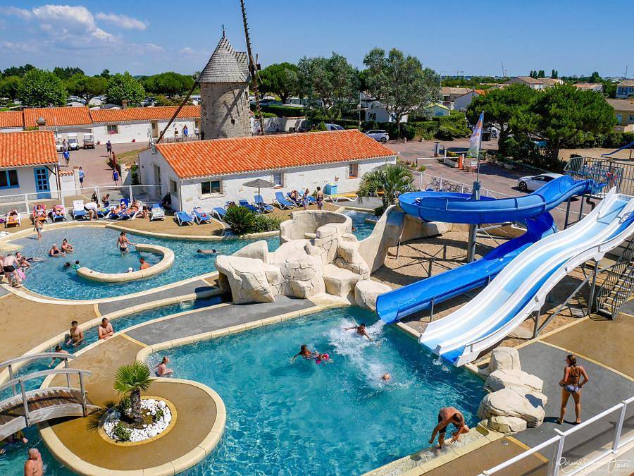 Camping Le Moulin de la Salle - Mobilhome 4 personnes - Mobil home Confort+ - 24m² - 2 chambres in Olonne-sur-Mer, Les Sables-d'Olonne