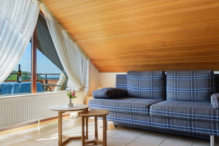 Ferienwohnung für 2 Personen, mit Garten und Balkon in Salem - 3