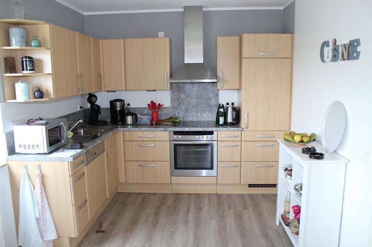 Apartamento vacacional entero, 6-Bett-Ferienwohnung Dusche/Wc, Nichtraucher in Holsthum, Bitburg-Prüm