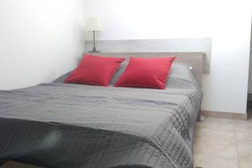 Appartement De Vacances pour 3 Personnes dans La Londe-les-Maures, Parc national de Port-Cros, Photo 1