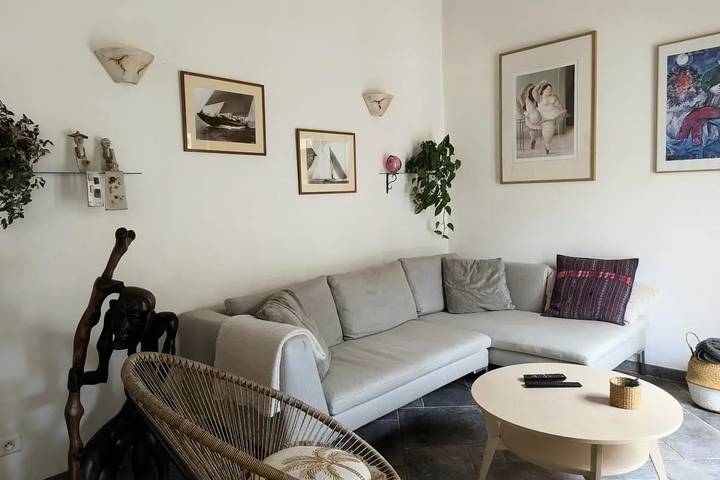 Location de vacances pour 10 personnes, avec jardin, animaux acceptés à Le Pradet - 3
