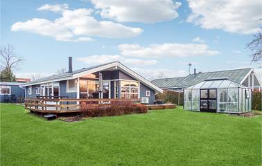 Ferienhaus für 8 Personen, mit Terrasse und Garten sowie Whirlpool, mit Haustier in Aarhus und Umgebung
