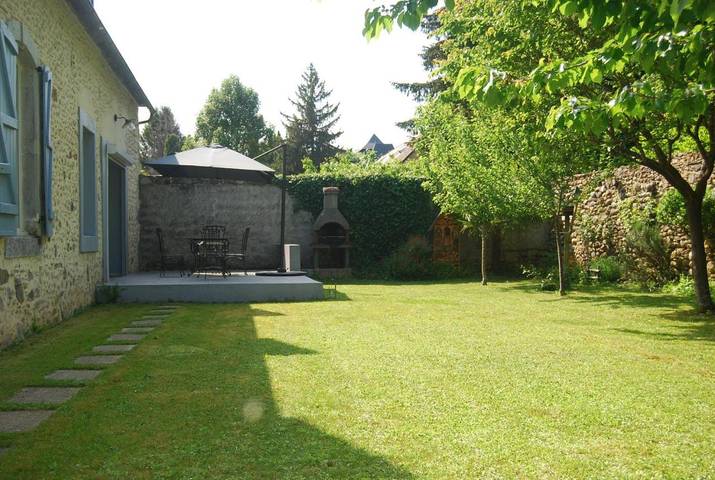 Chambre d’hôte pour 2 personnes, avec vue ainsi que terrasse et jardin dans les Hautes-Pyrénées - 4