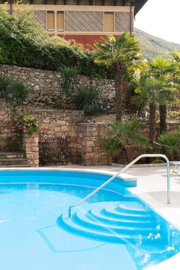 Hotel Drago by Double Hospitality in Brenzone, Gardasee-Berge