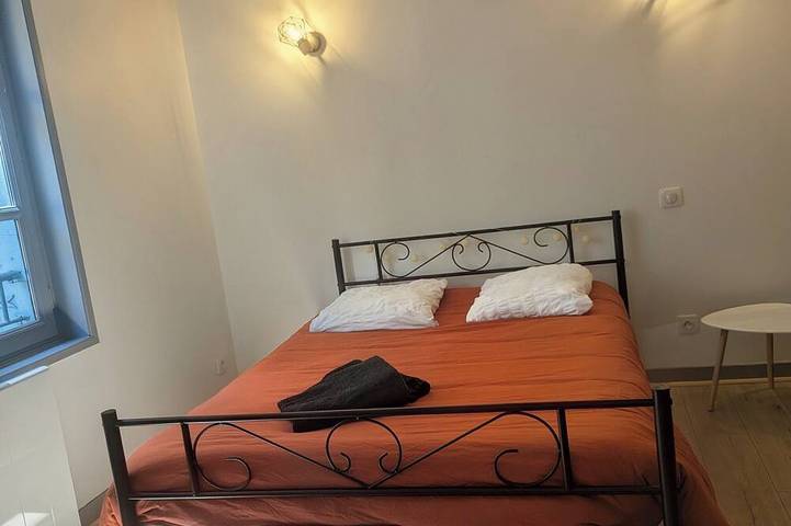 Appartement entier, La Maison du Bonheur - Centre, Garage & Terrasse in Le Puy-en-Velay, Haute-Loire