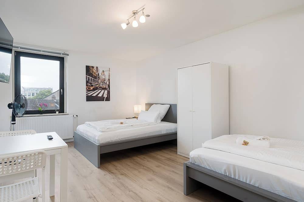 Apartamento entero, Big groups / Families / Exhibition in Homberg/Ruhrort/Baerl, Duisburgo
