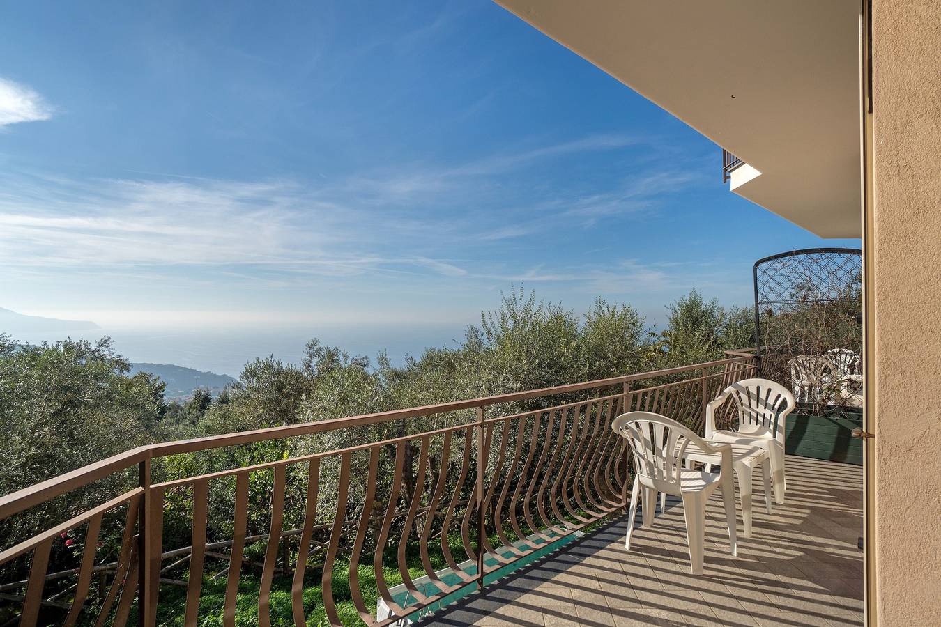 Ganze Wohnung, Ferienwohnung 'Relais Carmelina' mit Meerblick, Wi-Fi und Klimaanlage in Neapel Provinz