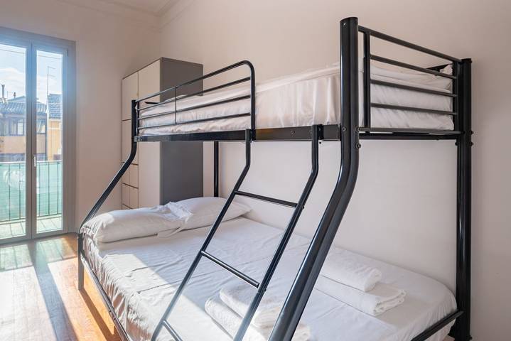 Gîte pour 2 personnes, avec balcon/terrasse à Parme - 4