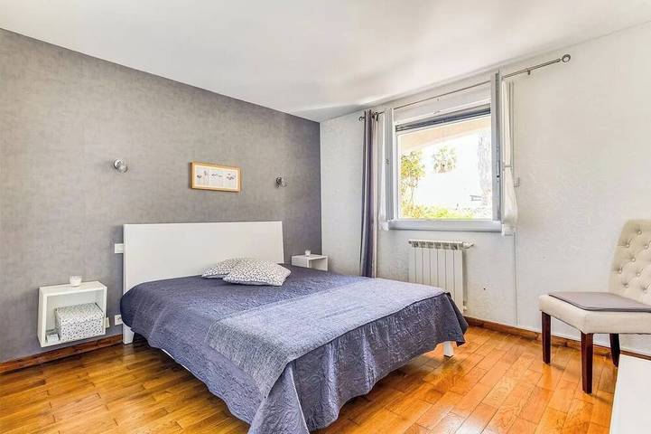 Location de vacances pour 5 personnes, avec jardin à Villemolaque - 2