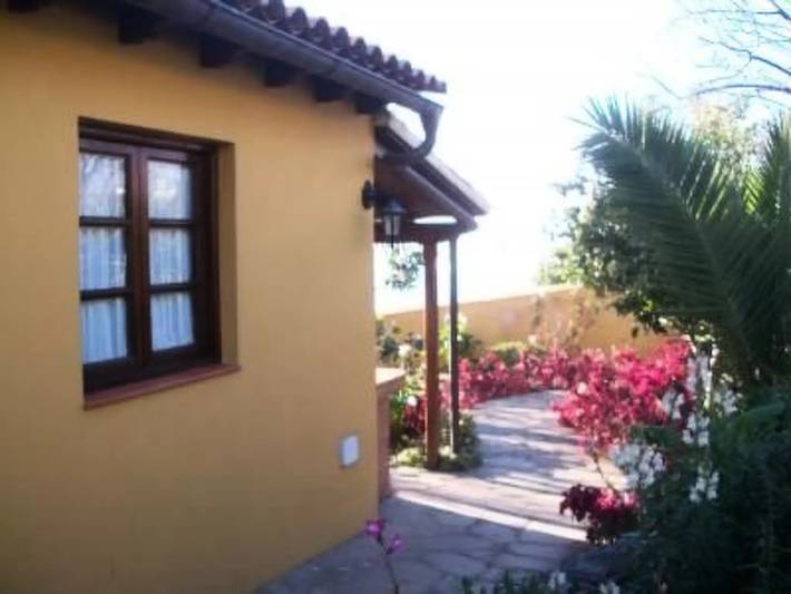Casa rural para 4 personas, con Balcón además de Terraza y Piscina en La Orotava