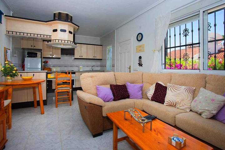 Location de vacances pour 4 personnes, avec piscine ainsi que terrasse et vue sur le lac dans Ciudad Quesada - 4