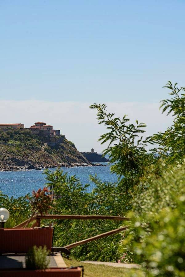 Location de vacances pour 6 personnes, avec piscine et jardin à Piombino - 3