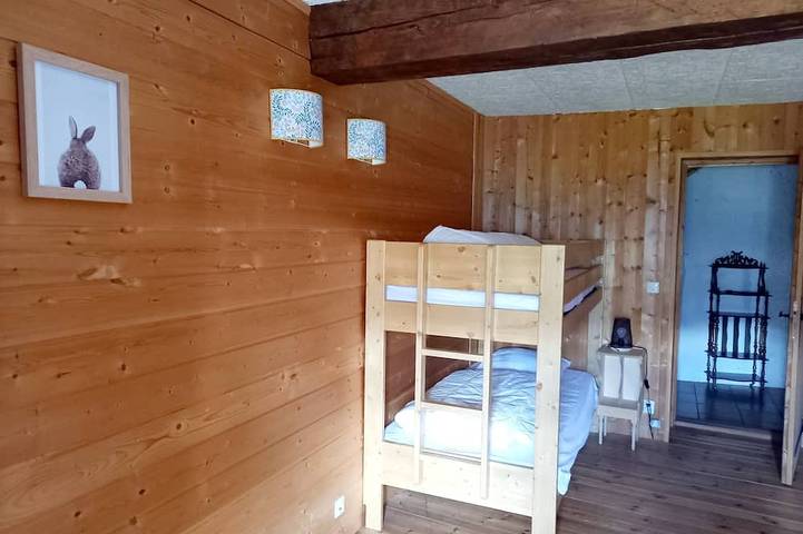 Location de vacances pour 10 personnes, avec balcon et jardin à Granier - 3