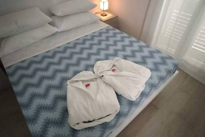 Ganze Wohnung, Sailing Suite Apartment With Beachfront Garden in Tortoreto Lido, Alba Adriatica