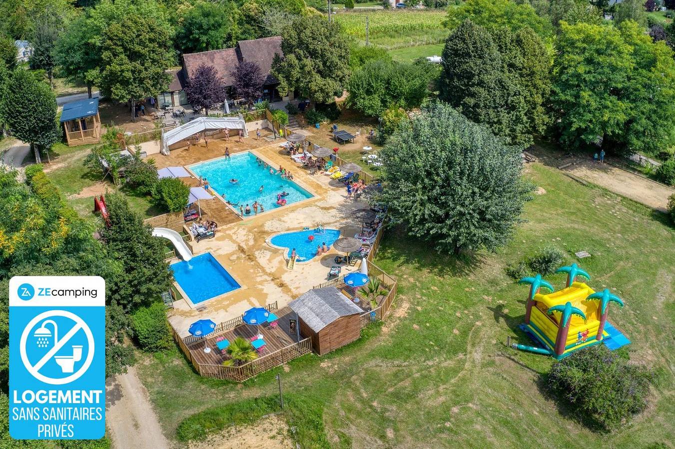 Camping 3 étoiles - Piscine in Les Eyzies, Périgord Noir