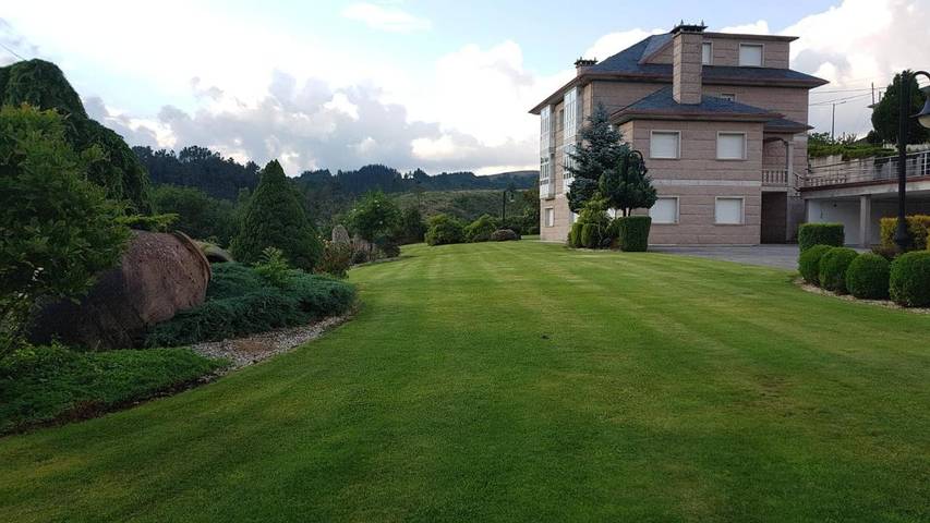 Casa rural para 9 personas, con vistas y jardín - 1