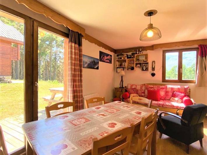 Chalet pour 8 personnes, avec piscine à Le Dévoluy