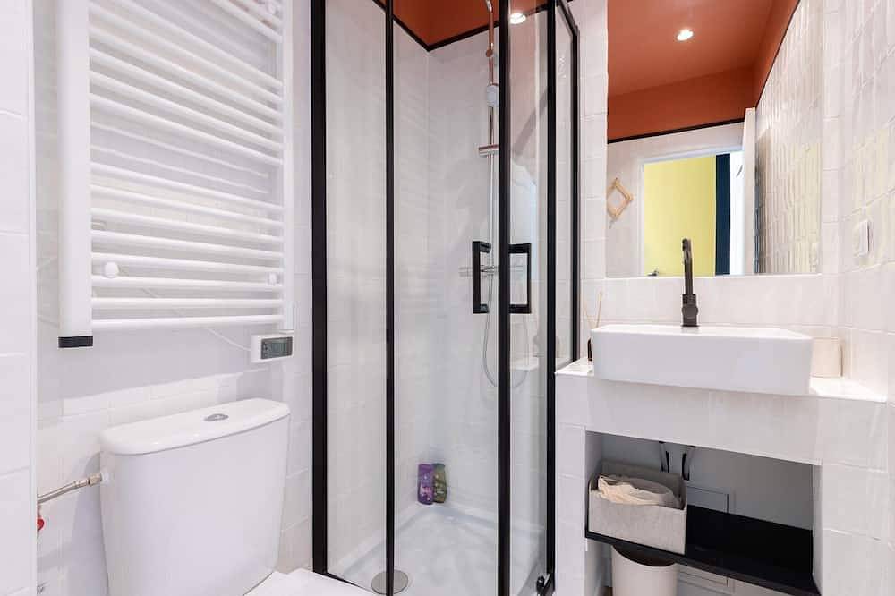 Entire apartment, Marcq-en-Baroeul - App art deco equipped for 2! in Marcq-en-Barœul, Lille region