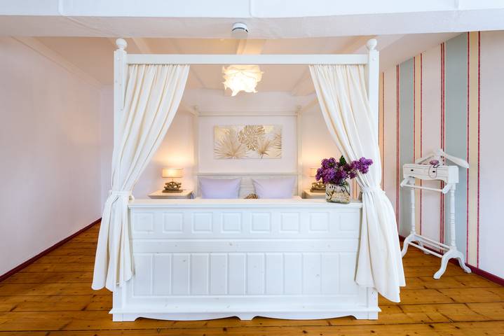 Ferienwohnung für 4 Personen, mit Balkon in Adventsstadt Quedlinburg