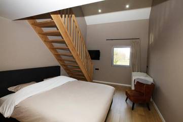 Hôtel pour 2 personnes, avec jardin, animaux acceptés à Celles (Hainaut)