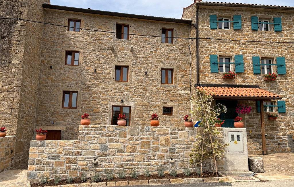 Ganzes Studio, Apartment Groznjan Ii by Villas Guide in Grožnjan, Općina Grožnjan