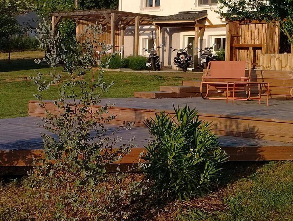 Appartement entier, L'atelier in Sugères, Parc Naturel Régional Livradois-Forez