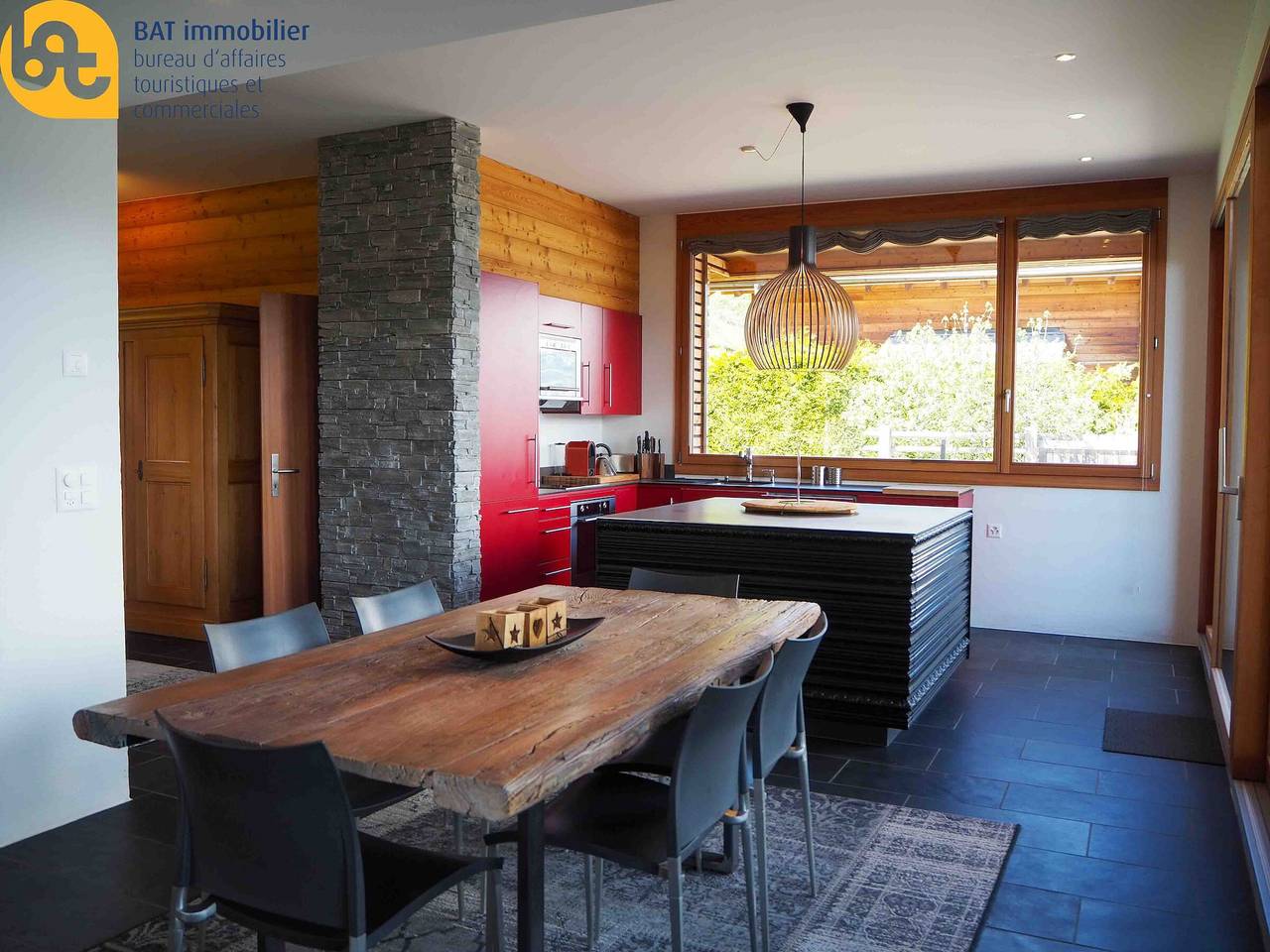 Bright and recent chalet near the Bisse de Vercorin in Chalais (Suiza), Alpes del Valais