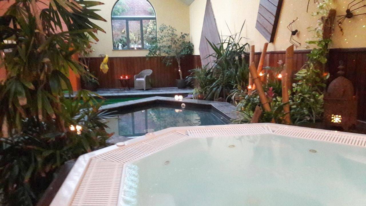 Bed and Breakfast für 2 Personen mit Whirlpool in Tournai, Hennegau