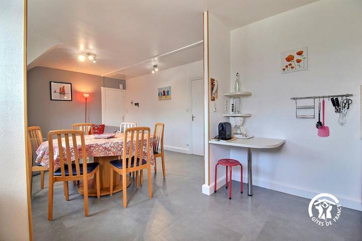 Gîte pour 5 personnes, avec jardin à Carnac - 4
