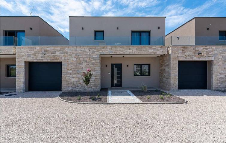 Ferienwohnung für 5 Personen, mit Terrasse in Poreč