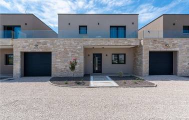 Ferienwohnung für 5 Personen, mit Terrasse in Poreč