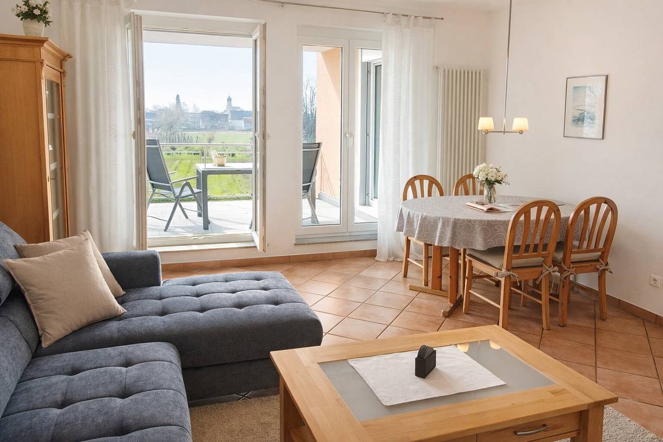 Ganze Wohnung, Ferienwohnung 'Haus Sonnenseite Säntis' mit Bergblick, Balkon und Wi-Fi in Wasserburg (Bodensee), Bayerisch Schwaben