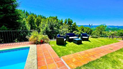 Casa De Férias para 16 Pessoas em Penafiel, Bustelo, Foto 1