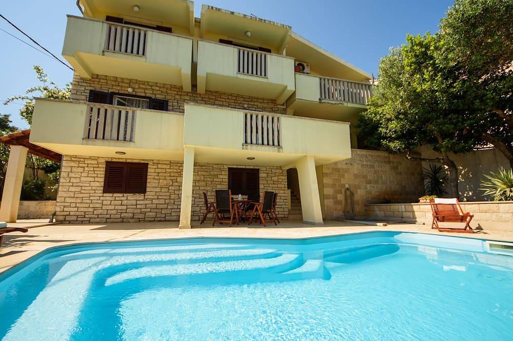 Silvija in Supetar, Brac