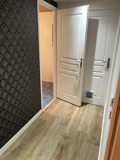 Location de vacances pour 12 personnes, avec piscine et jardin ainsi que vue et terrasse à Sauvagnon - 3