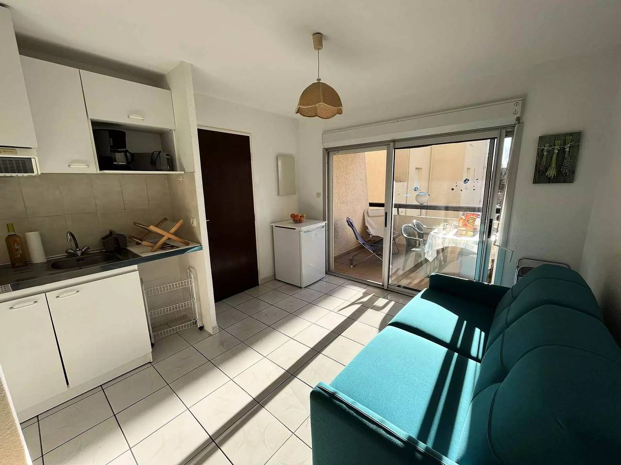 Entire apartment, Pleasant apartment in residence with swimming pool in Marseillan, Côte d'Améthyste