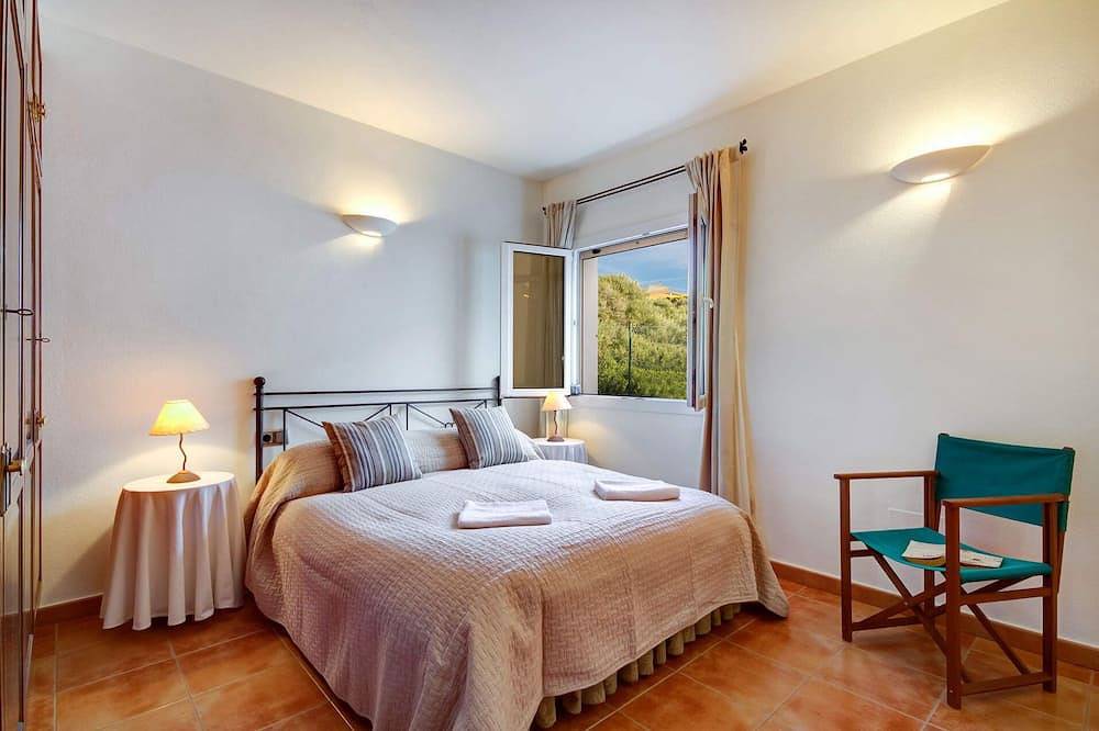 Villa Tama by Villa Plus in Binissafuller, Sant Lluís