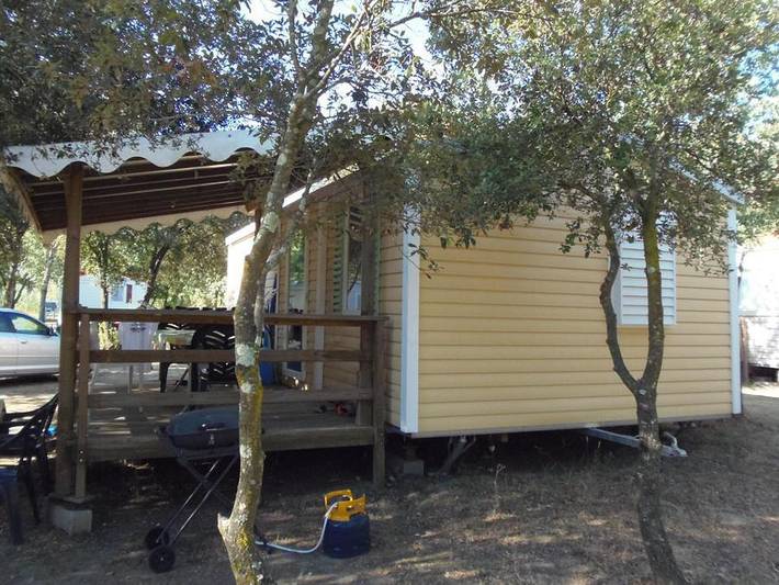 Camping De La Vallée - Mobilheim 4 personen - Mrt Super Merkur in Saint-Jean-Pla-de-Corts, Mittelmeerküste (Frankreich)