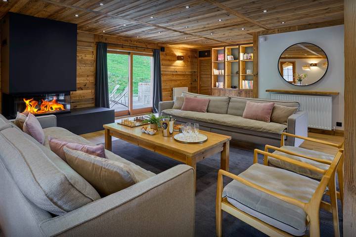 Chalet pour 15 personnes, avec jacuzzi et jardin, adapté aux familles à Samoëns