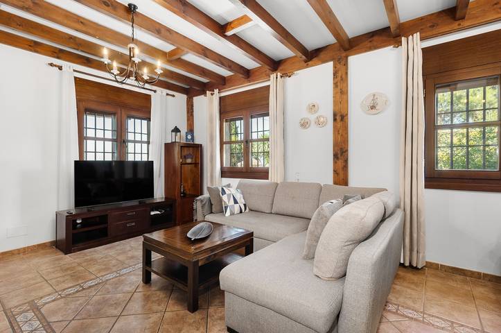 Villa for 6 personer med have in Villanueva de la Concepción, Málaga Provinsen