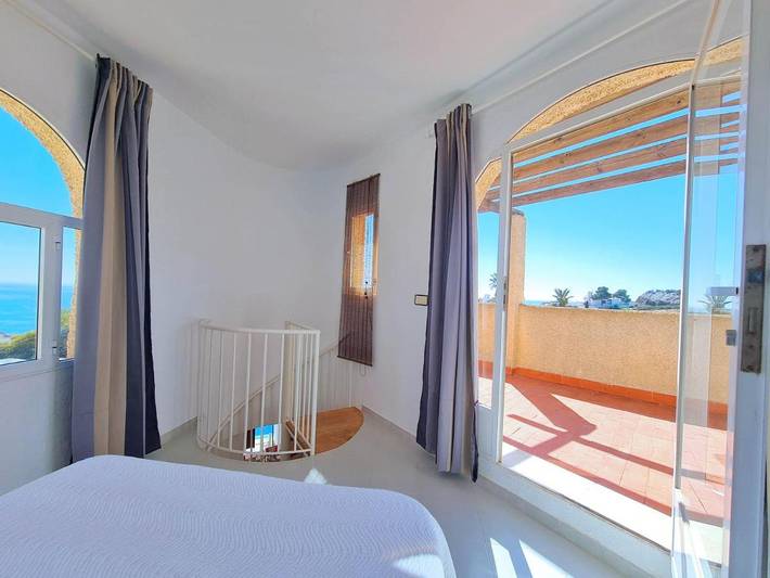 Location de vacances pour 4 personnes, avec jardin ainsi que vue et piscine à Águilas - 2