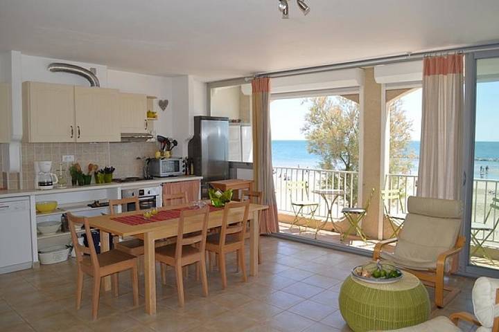 Gîte pour 6 personnes, avec terrasse au Grau-d'Agde - 2